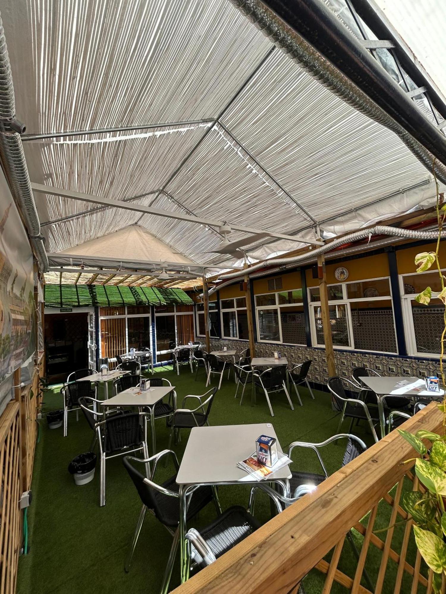 Hostal Avenida Andalucia - Solo Adultos Séville Extérieur photo