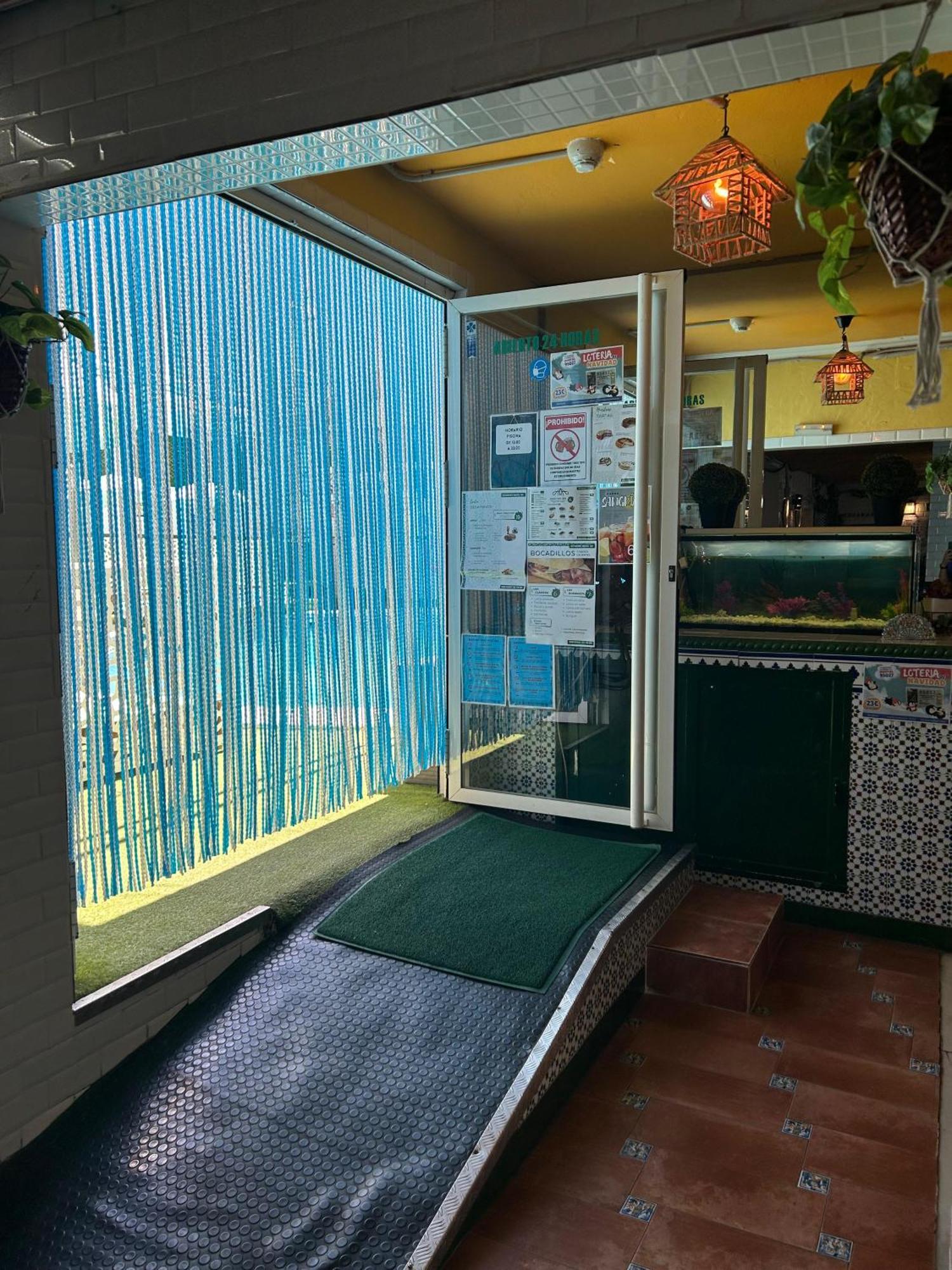 Hostal Avenida Andalucia - Solo Adultos Séville Extérieur photo