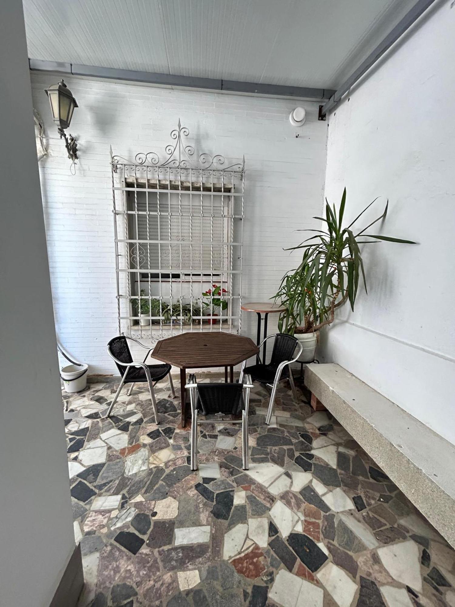 Hostal Avenida Andalucia - Solo Adultos Séville Extérieur photo